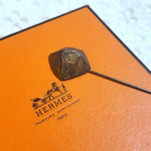 Hermes Jewelry - HERMES UNISEX Paris Bijouterie Fantasie Brutalist Stick Pin Tie or Hat Pin